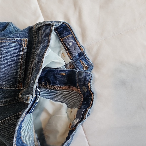 Old Navy Jeans - Picture 6 of 7